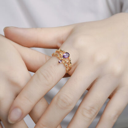 NATURAL AMETHYST RING STE IN STERLING SILVER